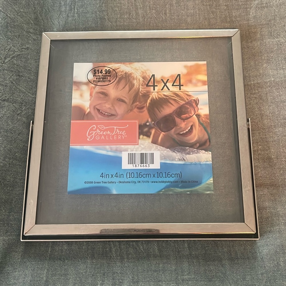 Green Tree Gallery 4 x 4 photo frame